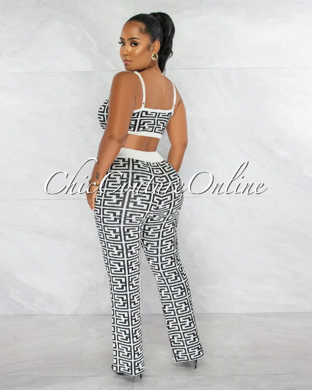 hally-white-black-fret-print-crop-top-pants-knit-set