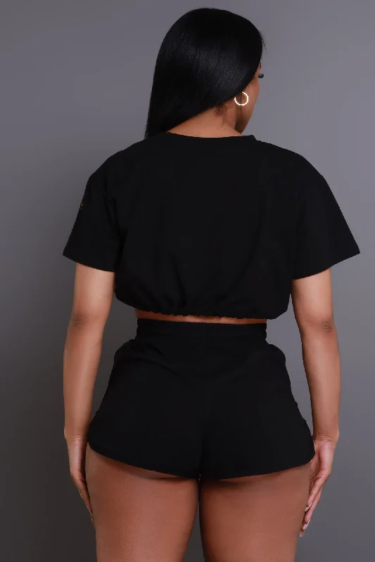 high-notes-cropped-shorts-set-black