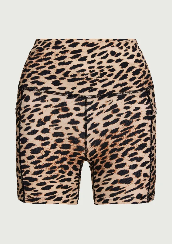 recalibrate-print-5-bike-short-in-cheetah-print