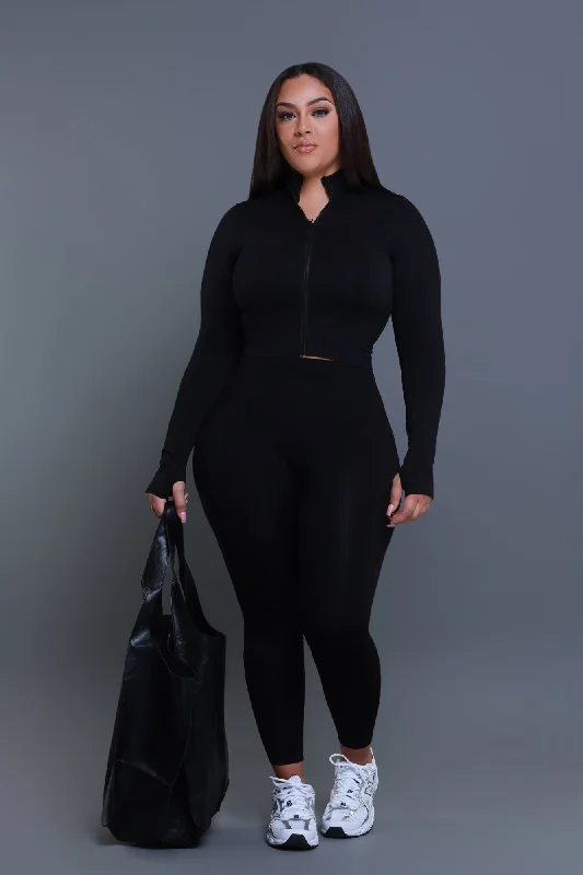 Squad Goals Cropped Legging Set - Black