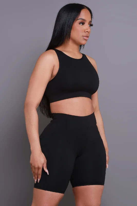 tone-up-cropped-biker-short-set-black