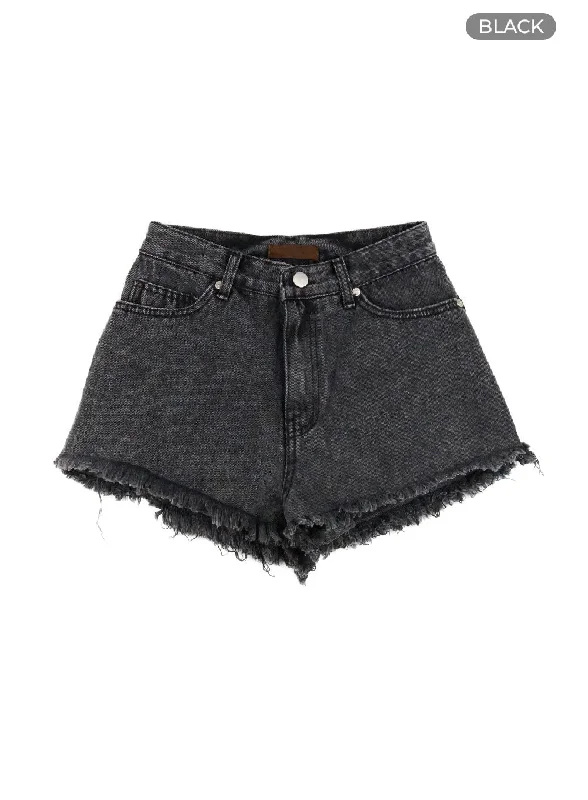 destroyed-hem-denim-shorts-cu421