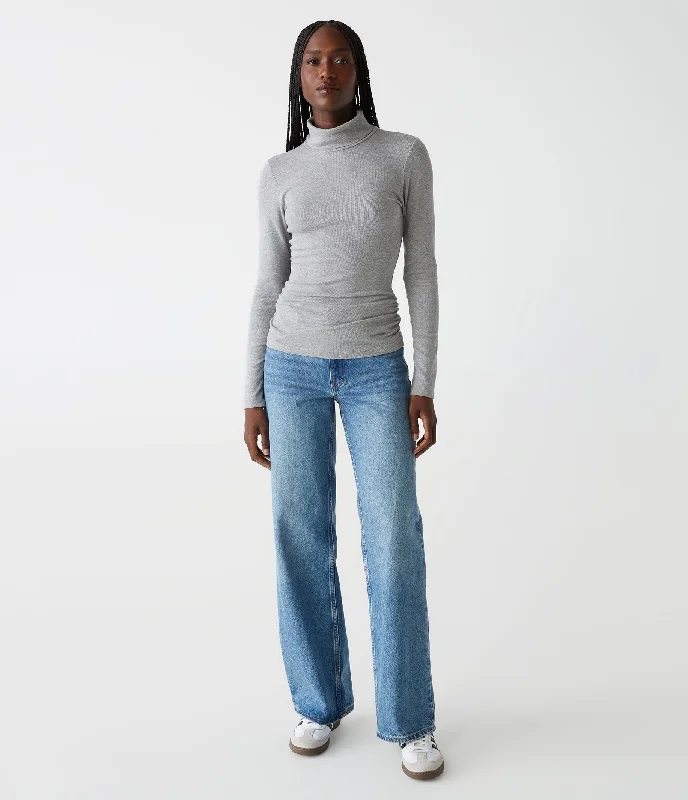 beck-ribbed-turtleneck-tee-25004