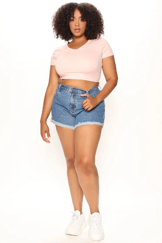 carly-v-neck-crop-tee-pink