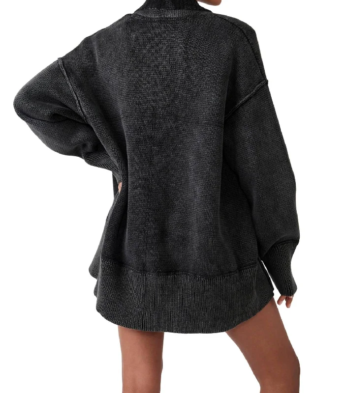 chamomile-cardigan-in-washed-black