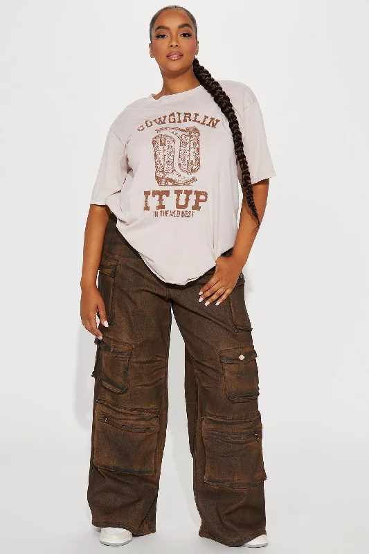 cowgirlin-it-up-oversized-washed-tee-sand