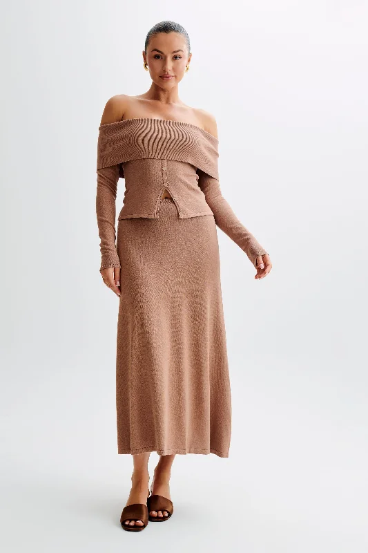 diedre-buttoned-off-shoulder-knit-top-pecan