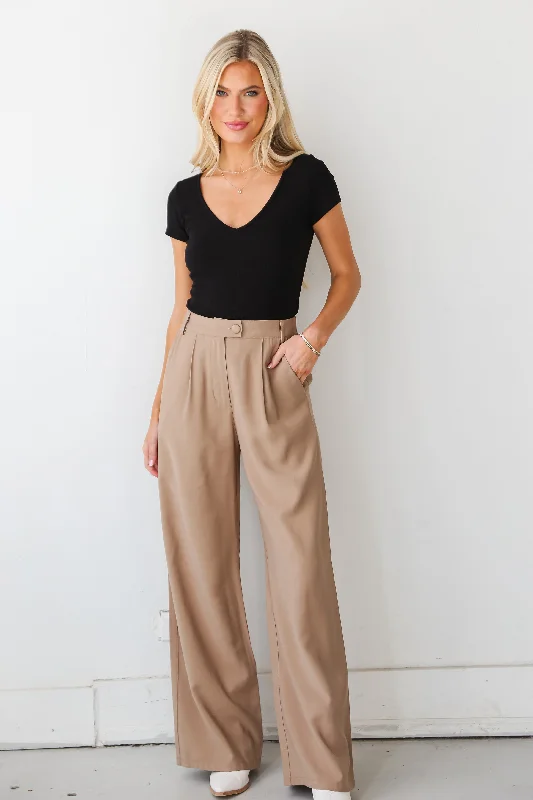 effortlessly-posh-taupe-trouser-pants