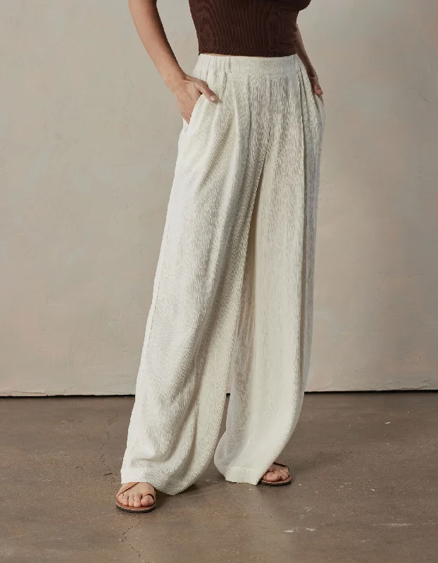 ezra-crepe-wide-leg-pant-1