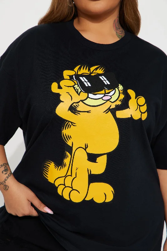 garfield-cool-cat-tee-black