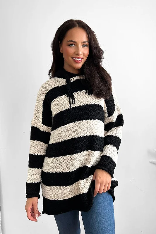 large-stripes-pattern-hooded-pullover