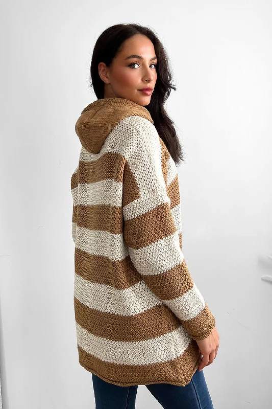 large-stripes-pattern-hooded-pullover