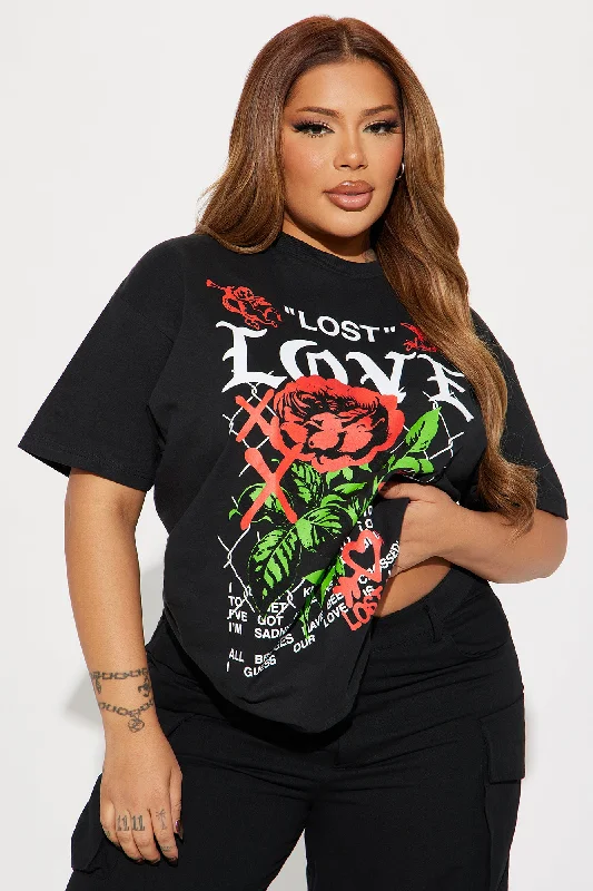 lost-in-love-roses-tee-black