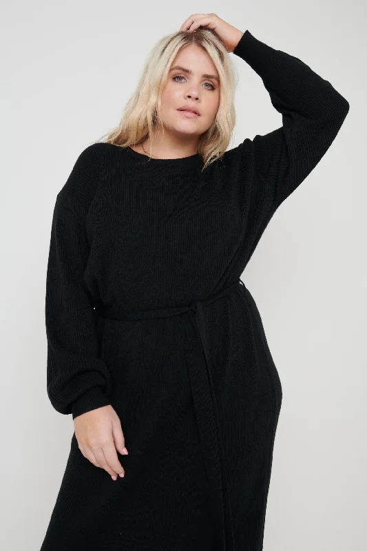 mae-crew-neck-knit-dress-black