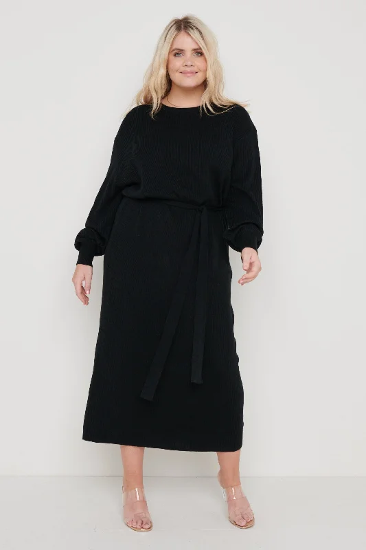 mae-crew-neck-knit-dress-black