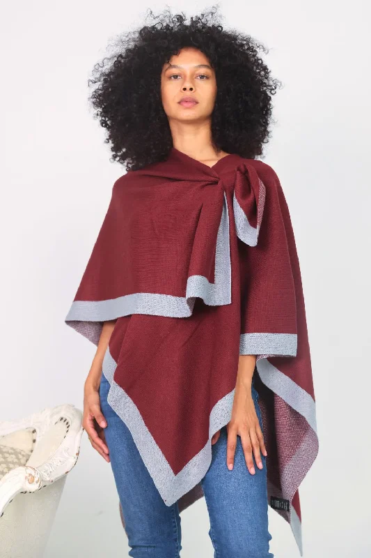 Petite Shoulder Strap Bordered Poncho (Burgundy)