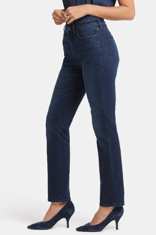 sheri-slim-jeans-in-petite-basin