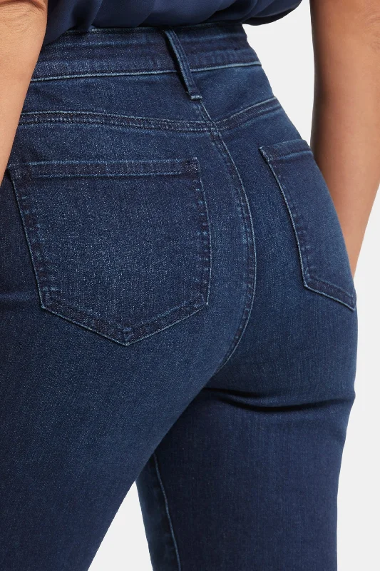 sheri-slim-jeans-in-petite-basin