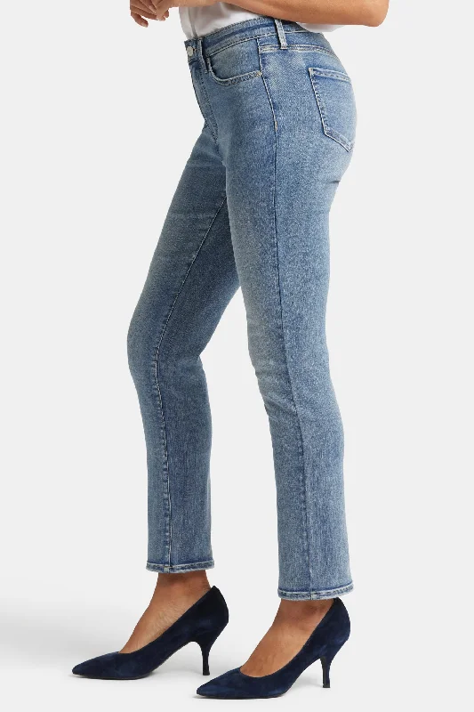 sheri-slim-jeans-in-petite-indigo-stream