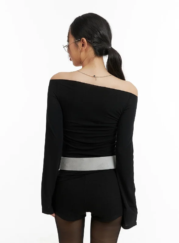 solid-off-shoulder-long-sleeve-cm421