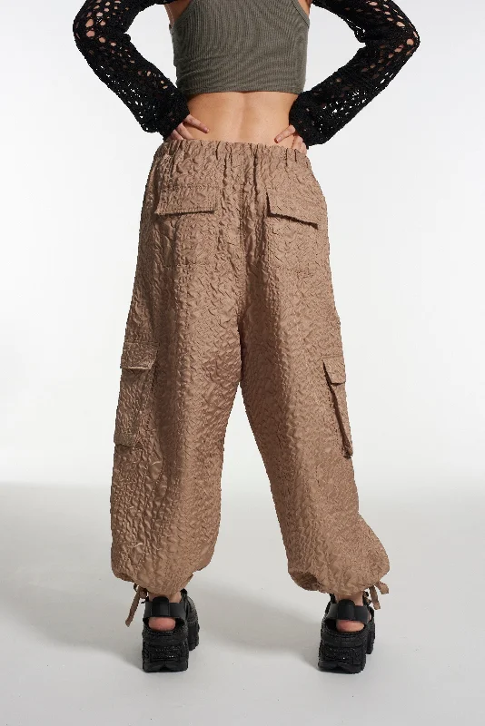 storm-parachute-pants-1