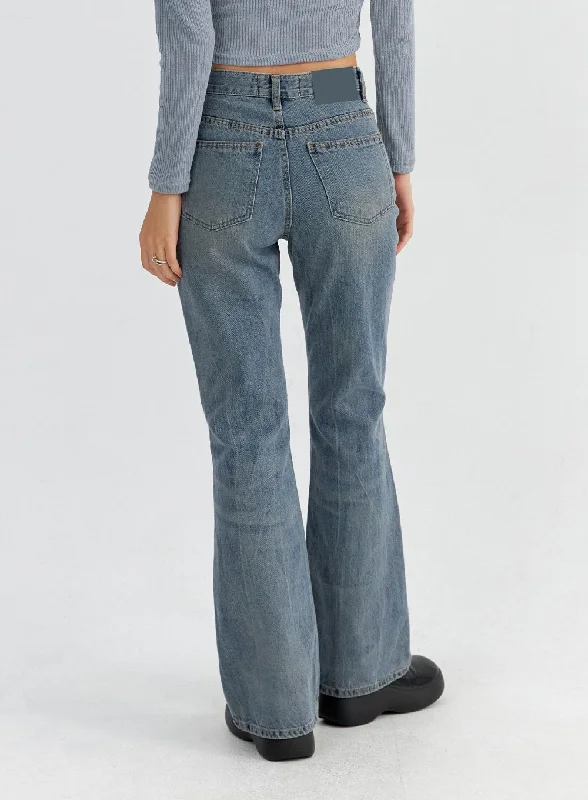 vintage-washed-bootcut-jeans-co325