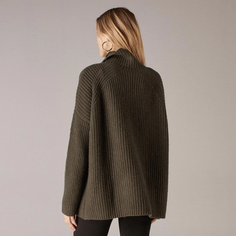 wool-cashmere-oversized-ribbed-turtleneck