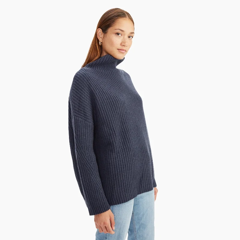 wool-cashmere-oversized-ribbed-turtleneck